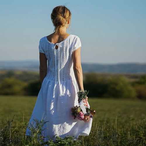 Šaty Jane Eyre v bílé — foto 6