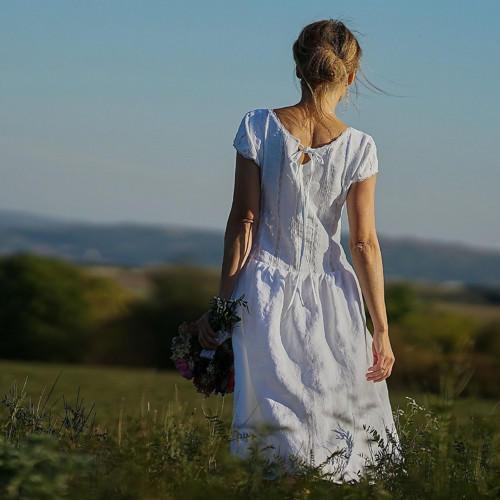 Šaty Jane Eyre v bílé — foto 4