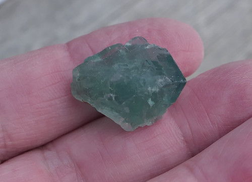 Surový výběrový fluorit V2023 — foto 4