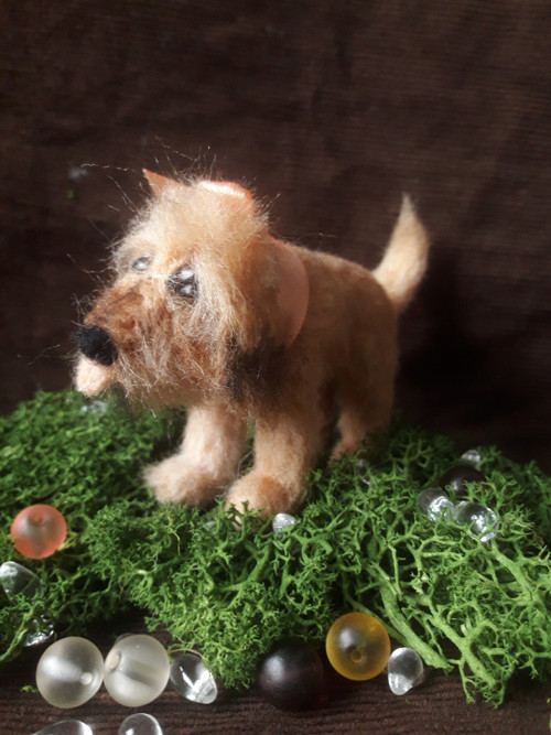 Plstěná miniatura psa - 10cm — foto 4