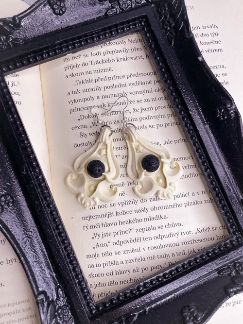 Náušnice Goth victorian krémové — foto 2