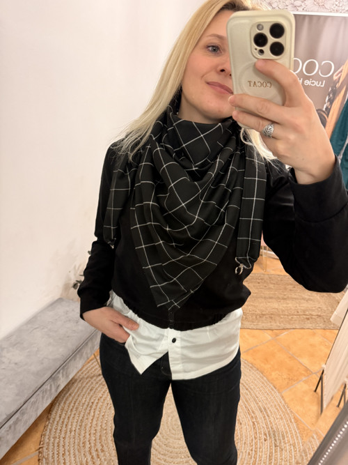 Velký šátek se sponou černý — foto 2