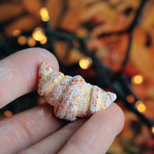 Croissant (brož) — foto 2