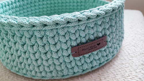 Háčkovaný košík s uchy, průměr 26 cm — foto 2