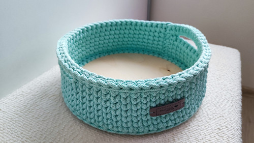 Háčkovaný košík s uchy, průměr 26 cm — foto 3