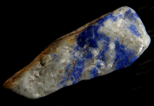 Lapis lazuli - leštěný kousek do šperku — foto 3