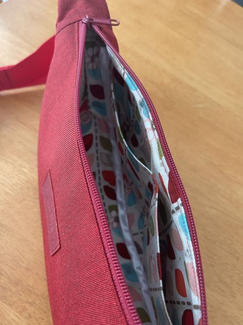 FLOW crossbody červená melírovaná — foto 5