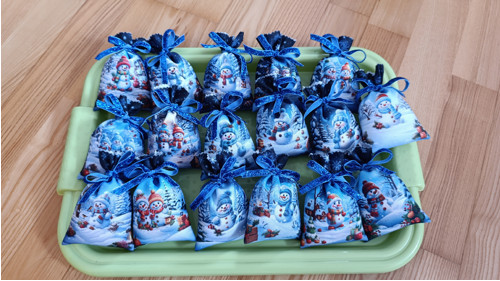 SNĚHULÁCI - mini pytlíček — foto 2