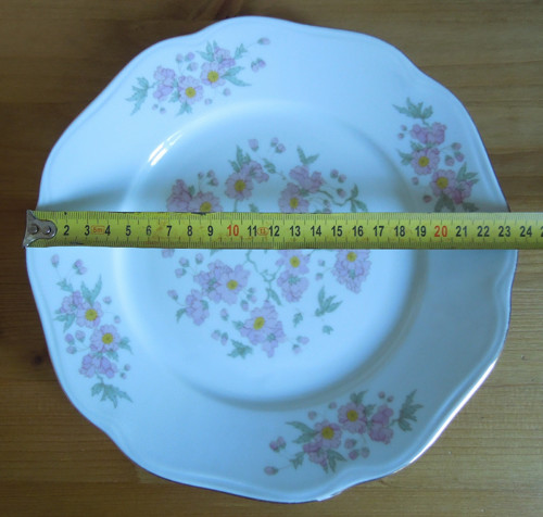 Porcelánový značený talíř — foto 5