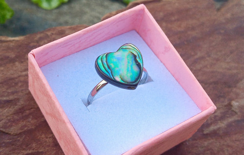 Postříbřený prsten srdíčko s perletí Abalone — foto 2