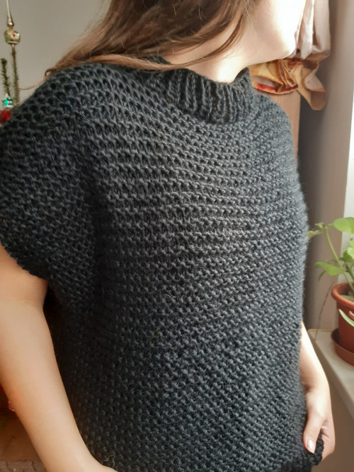Vesta vroubkovaná černá SLEVA — foto 4