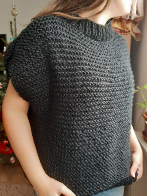 Vesta vroubkovaná černá SLEVA — foto 3