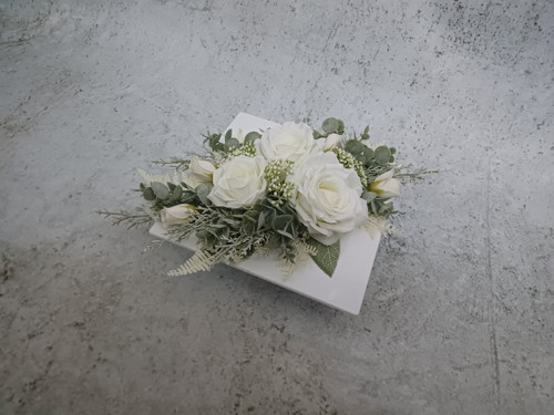 Ikebana s růžemi do bíla — foto 5