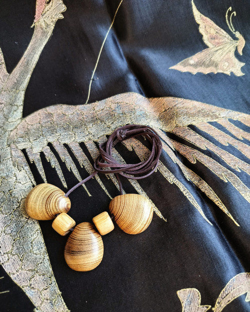 Akátový náhrdelník — foto 3