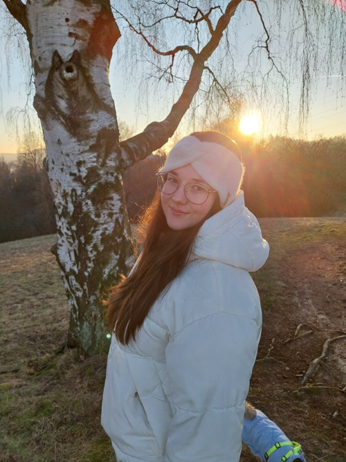 Pletená čelenka křížená — foto 4