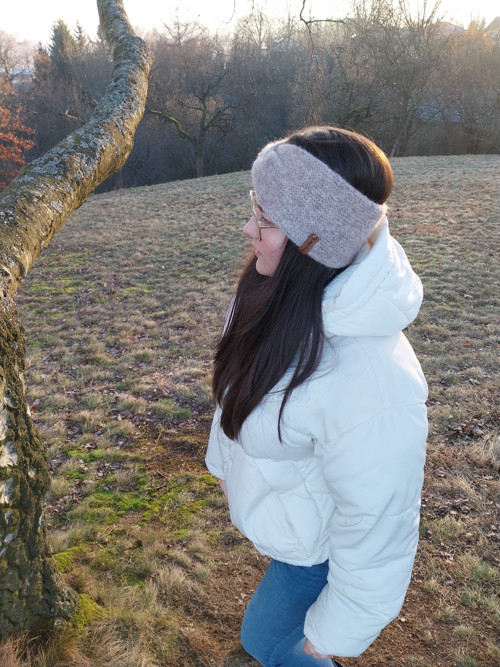 Pletená čelenka křížená — foto 4