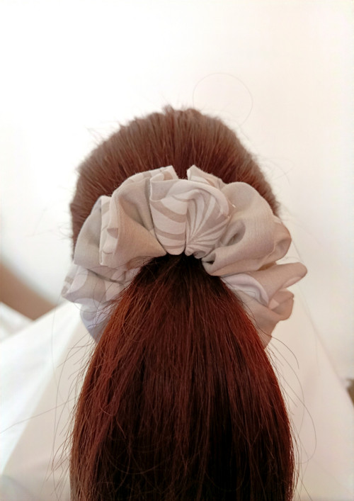Gumička do vlasů scrunchies — foto 2