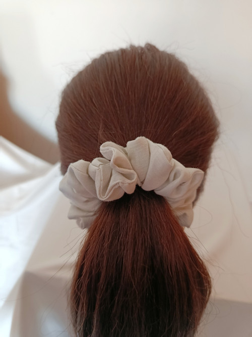 Gumička do vlasů scrunchies — foto 3