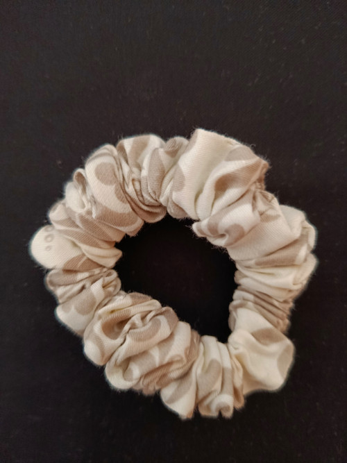 Gumička do vlasů scrunchies — foto 3