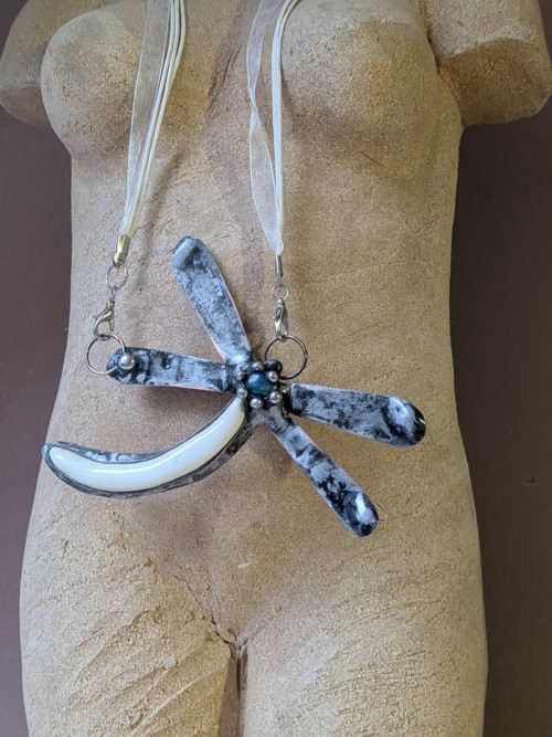Cínovaný náhrdelník, Dragonfly — foto 6