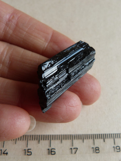 Skoryl - černý turmalín - 3,5 cm (S1) — foto 2