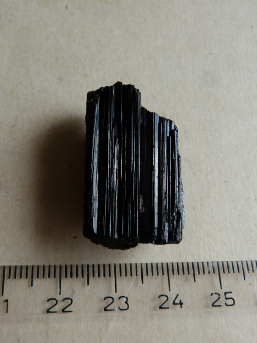 Skoryl - černý turmalín - 3,2 cm (S2) — foto 2