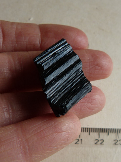 Skoryl - černý turmalín - 2,8 cm (S4) — foto 2