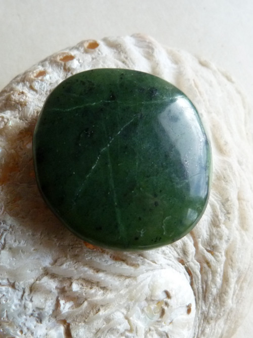 Nefrit kanadský - 4 cm — foto 6