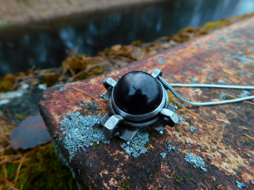 Kříž s hyperstenem... — foto 3