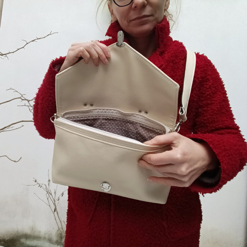 Kabelka WHITE and RED — foto 6