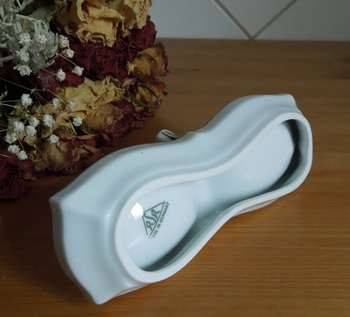 Stará porcelánová značená slánka — foto 5