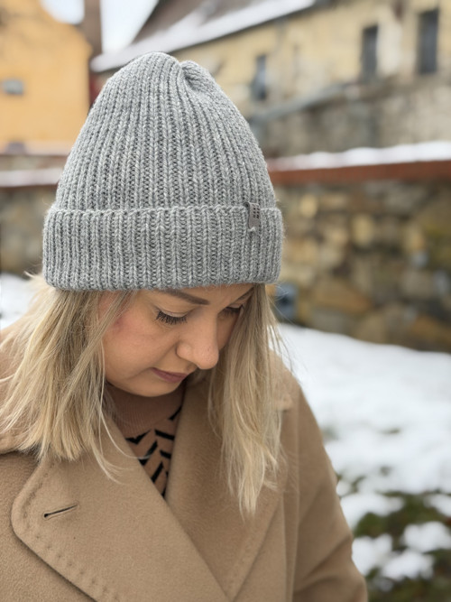 Vlněná čepice z alpaky BEANNIE — foto 5