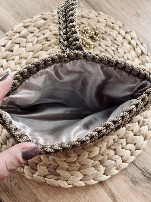 Crossbody háčkovaná kabelka — foto 3