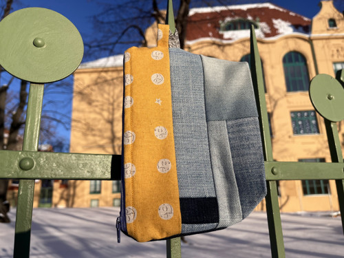 Džínová taštička na zip — foto 4