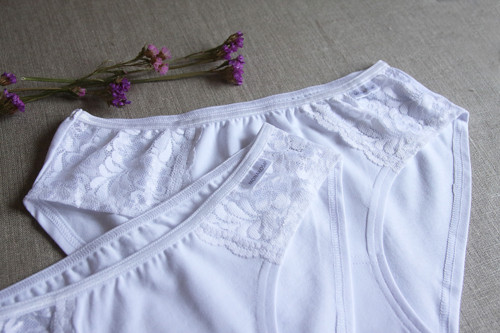Kalhotky White bio s krajkou — foto 5