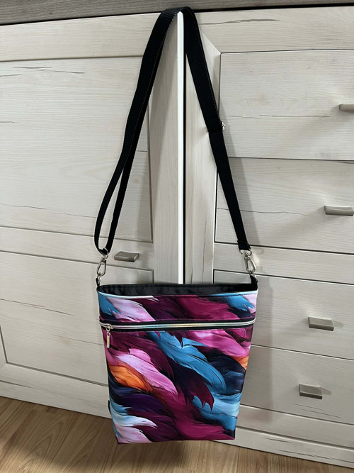 Crossbody kabelka — foto 2