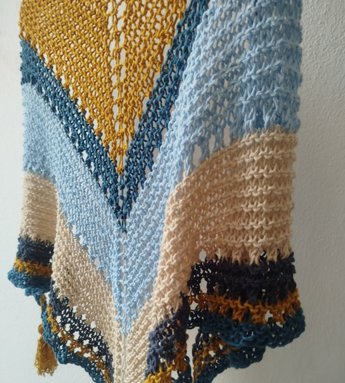 Margaret, kari, denim, smetana — foto 6