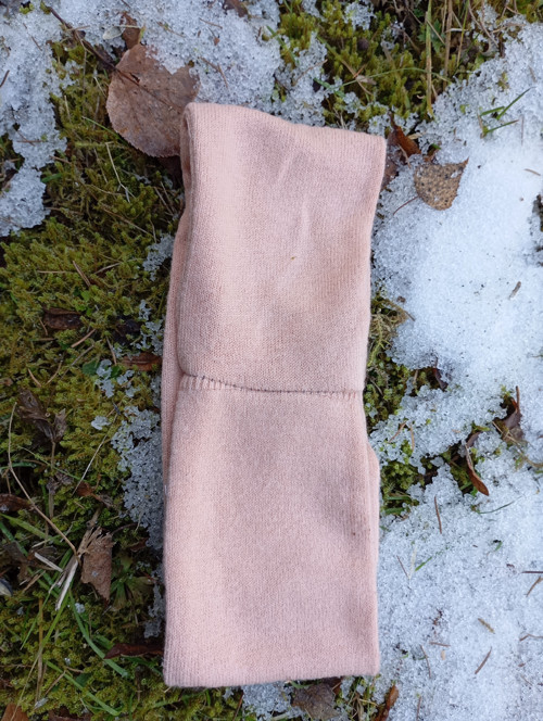 Pudrová - jednoduchá čelenka — foto 2