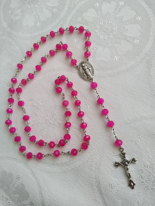 Růženec - magenta — foto 3