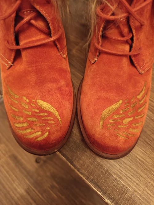 Krásné upcyklované kožené boho botky — foto 3