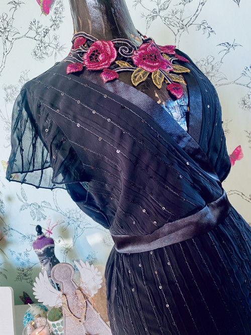 Šaty little black dress — foto 4