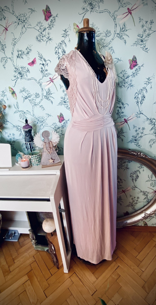 Šaty prvorepubliková elegance — foto 4