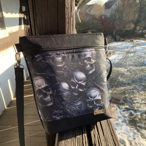 Crossbody kabelka - Lebky — foto 2