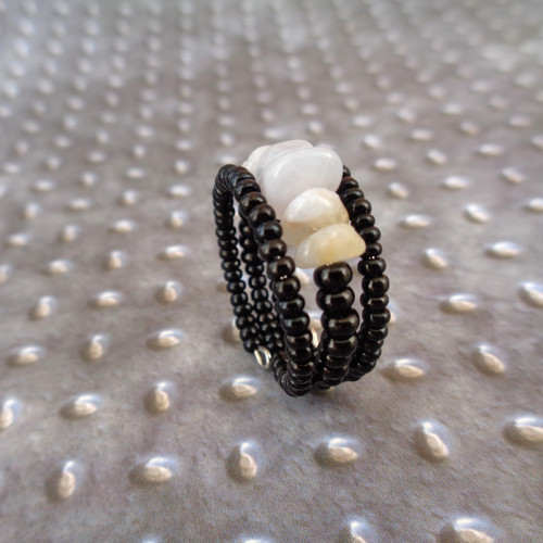 Prstýnek ,,S chalcedonem" — foto 2