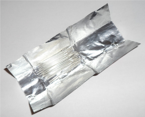 Starožitné šicí JEHLY • Needles No. 20 — foto 2