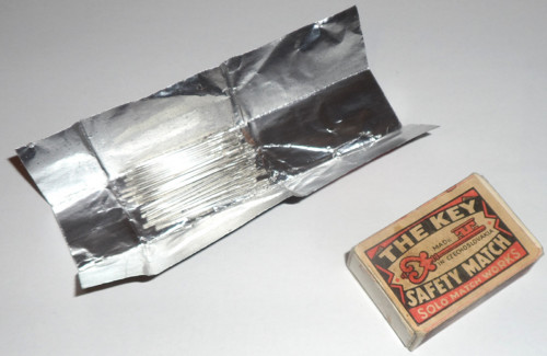 Starožitné šicí JEHLY • Needles No. 20 — foto 3