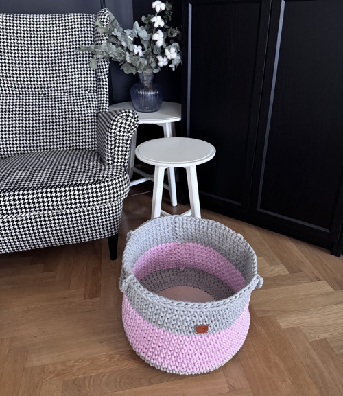 Velký háčkovaný koš s uchy — foto 3