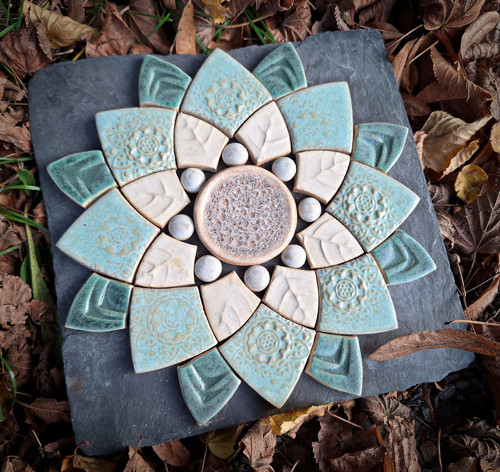 Mandala z keramických komponentů 143 — foto 3