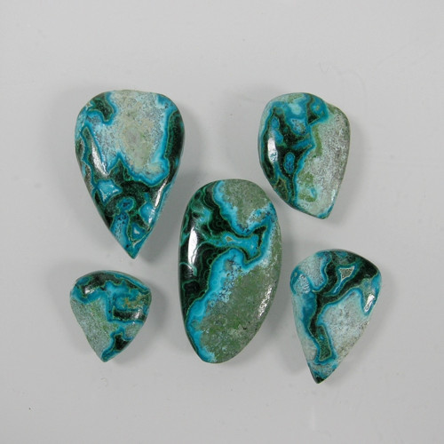 Chrysokol-Malachit, 63,44ct./5ks., 16-31mm — foto 2
