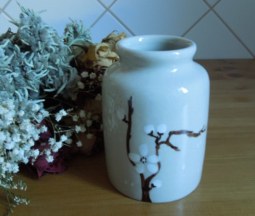 Pěkná značená porcelánová vázička — foto 6